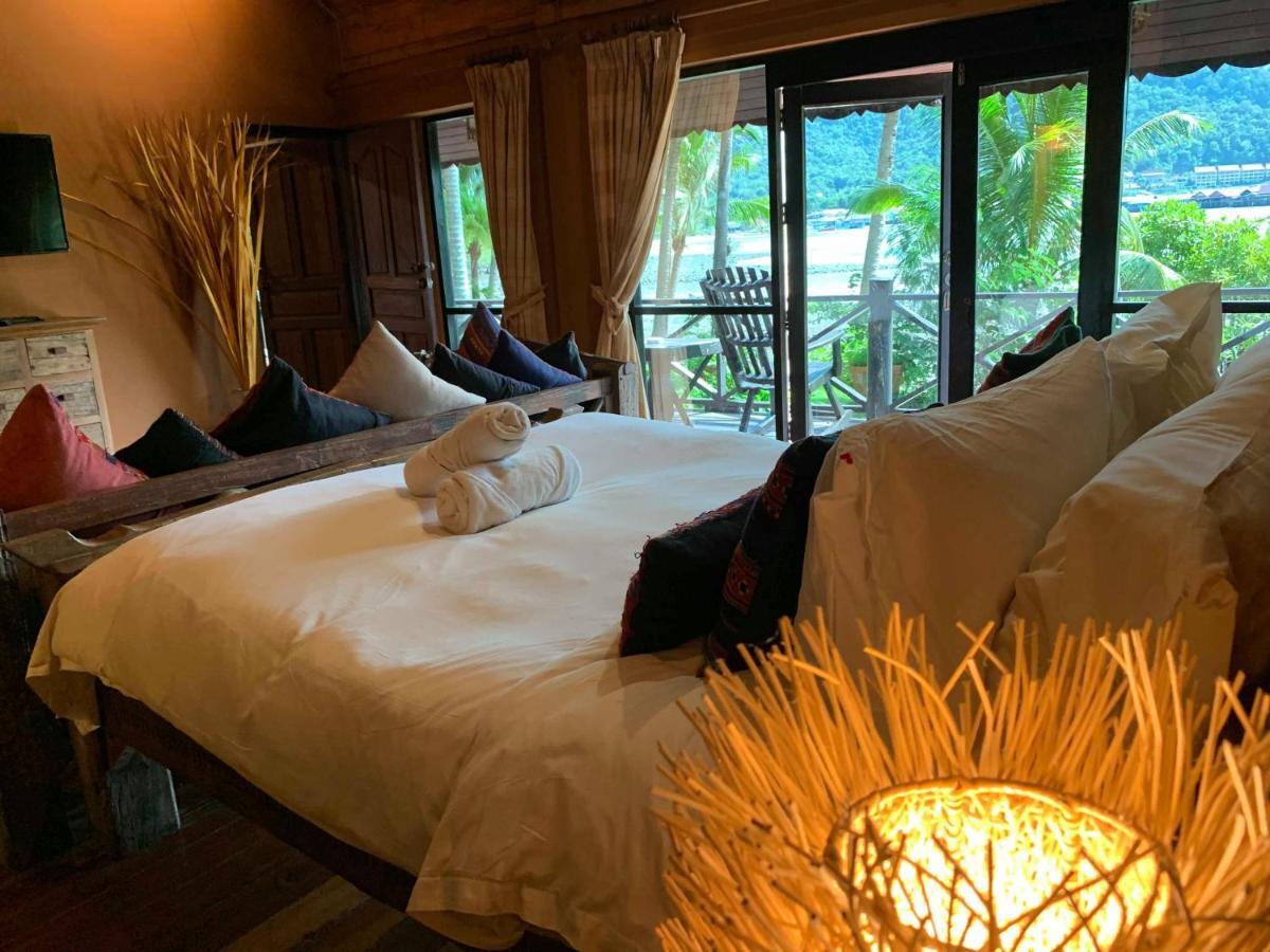 Nirvana Resort Koh Chang Bang Bao Beach Ngoại thất bức ảnh